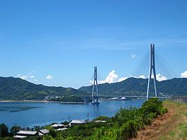Honshū–Shikoku Bridge Project httpsuploadwikimediaorgwikipediacommonsthu