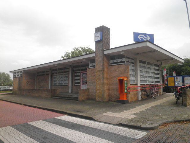 Hoogkarspel railway station