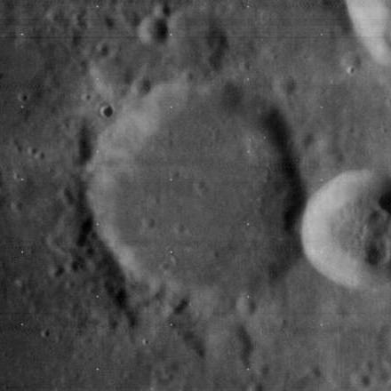 Hooke (lunar crater)