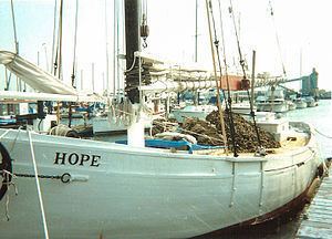 Hope (sloop) httpsuploadwikimediaorgwikipediacommonsthu