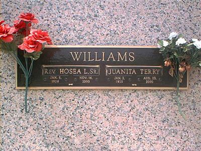 Hosea Williams Rev Hosea Lorenzo Williams Sr 1926 2000 Find A Grave Memorial