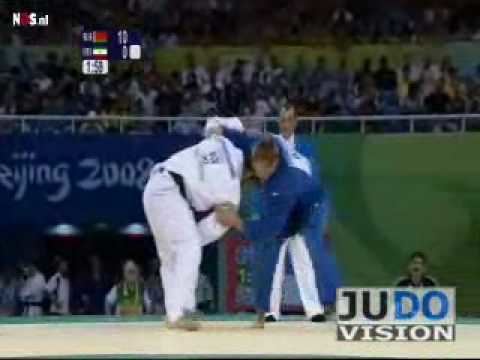 Hossein Ghomi JUDO 2008 Olympics Andrei Kazusionok BLR Hossein Ghomi IRI