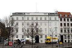 Hotel Royal, Copenhagen httpsuploadwikimediaorgwikipediacommonsthu