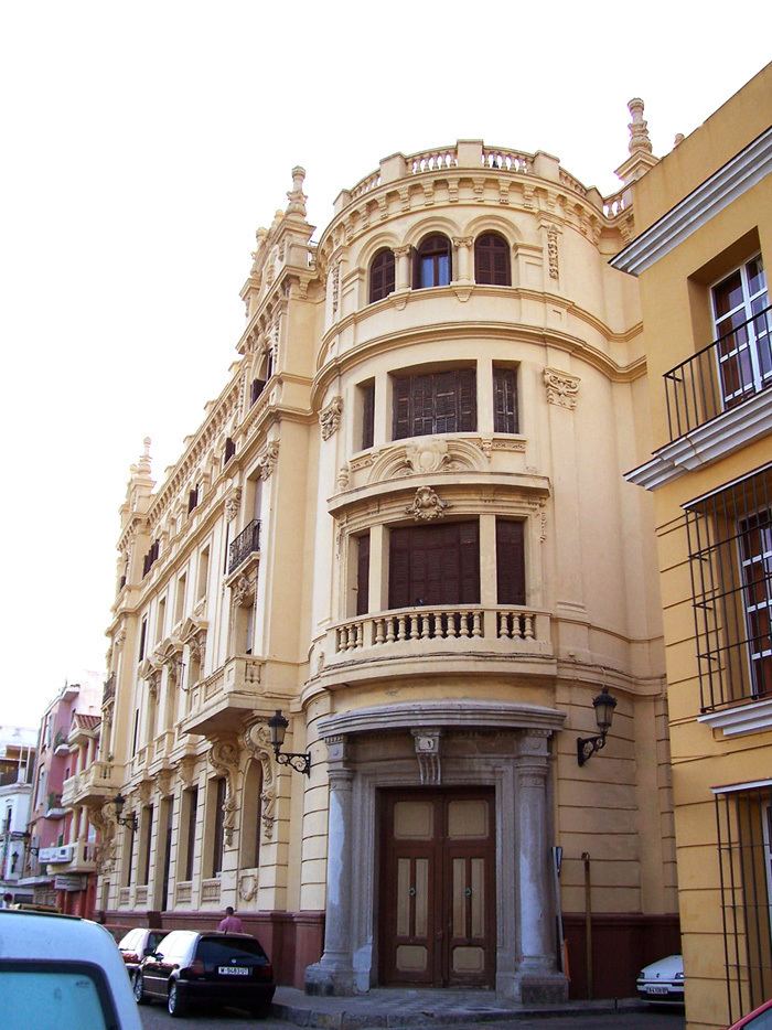 Hotel Sevilla (Algeciras) httpsuploadwikimediaorgwikipediacommonsff