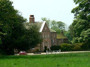 Houghton Hall, Yorkshire httpsuploadwikimediaorgwikipediacommonsthu