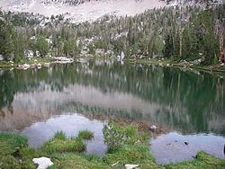 Hourglass Lake (Idaho) httpsuploadwikimediaorgwikipediacommonsthu