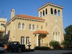 House at 36 Columbia Drive httpsuploadwikimediaorgwikipediacommonsthu