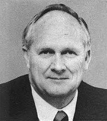 Howard C. Nielson httpsuploadwikimediaorgwikipediacommonsthu
