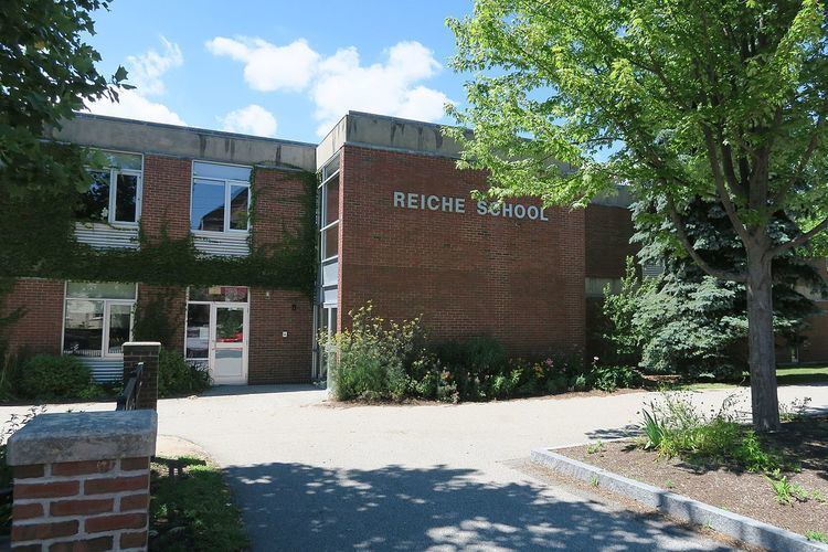Howard C. Reiche Community School