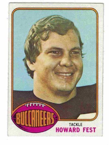 Howard Fest TAMPA BAY BUCCANEERS Howard Fest 397 Topps 1976 NFL American