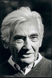 Howard Zinn wwwhistoryisaweaponcomdefcon1zinnportraitpng