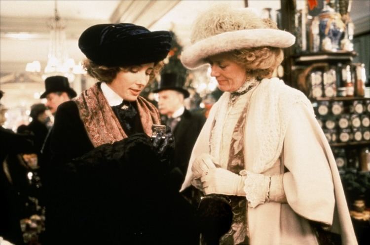 Howards End (film) Howards End 5 Things Hollywood Can Learn from Merchant Ivory