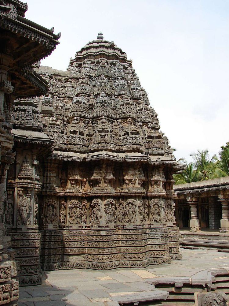 Hoysala architecture