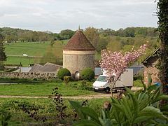 Héricourt-sur-Thérain httpsuploadwikimediaorgwikipediacommonsthu