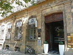 Hôtel d'Arbaud-Jouques httpsuploadwikimediaorgwikipediacommonsthu