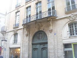 Hôtel du Tillet de la Bussière httpsuploadwikimediaorgwikipediacommonsthu