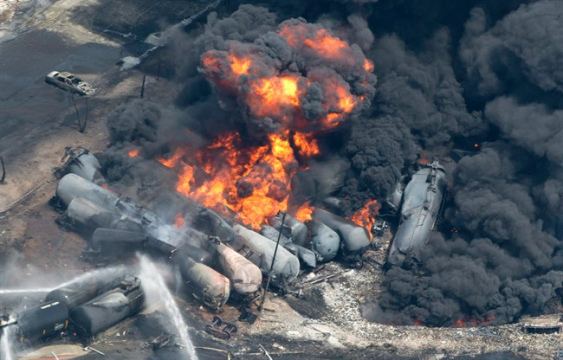 Hub Oil explosion TransCanada Looks to Ship Oil to US by Rail Amid Keystone XL Delays