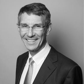 Hubert Sagnières Board of Directors Essilor Group