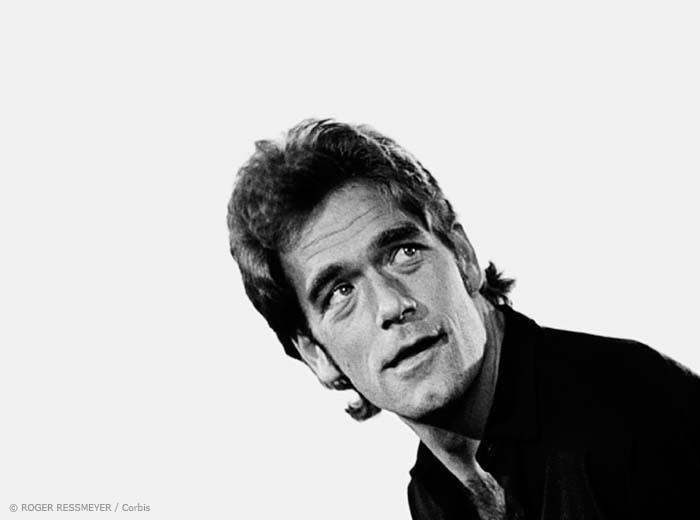Huey Lewis Huey Lewis American singer and actor born to Polish mother Maria