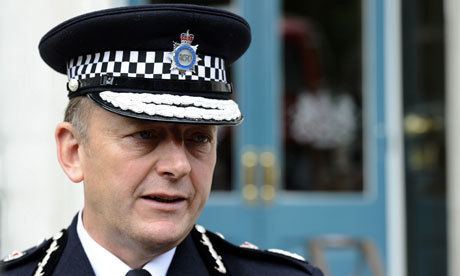 Hugh Orde Hugh Orde expected to miss out on top Met police job