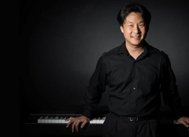 Hugh Sung Popular Piano Lessons with Hugh Sung ArtistWorks