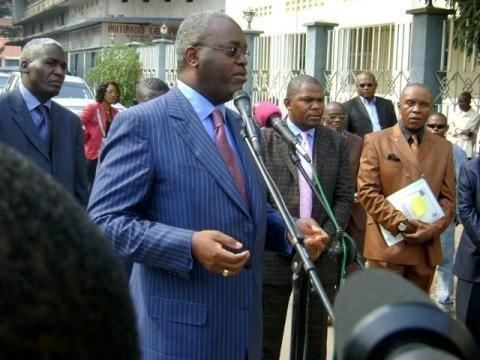 Hugues Ngouelondele Congo Hugues Ngoulondl lu maire de Brazzaville pour