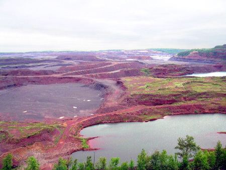 Hull–Rust–Mahoning Open Pit Iron Mine World39s Largest Open Pit Iron Ore Mine