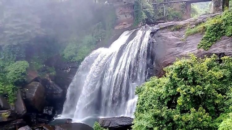 Huluganga Falls Sri Hulu Ganga Falls Panwila 2014 1 of 2 YouTube