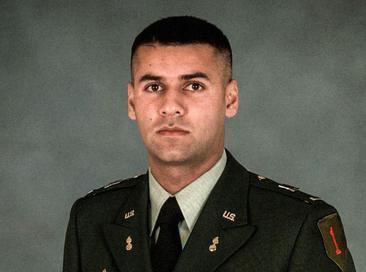 Humayun Khan (soldier) httpsuploadwikimediaorgwikipediaenbb3Hum