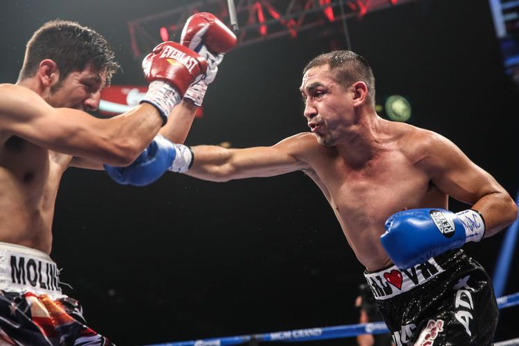 Humberto Soto Manuel Roman Beats Boxing and Mayhem