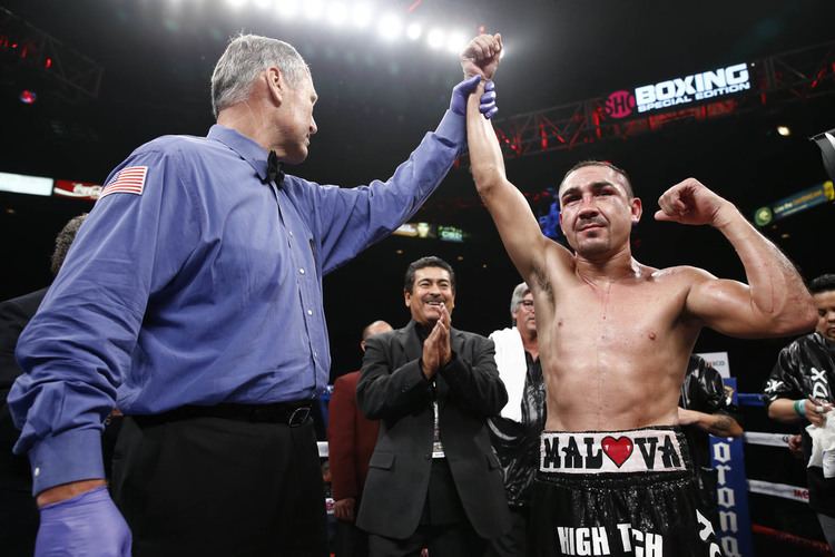 Humberto Soto Humberto Soto vs John Molina Jr Beats Boxing and Mayhem