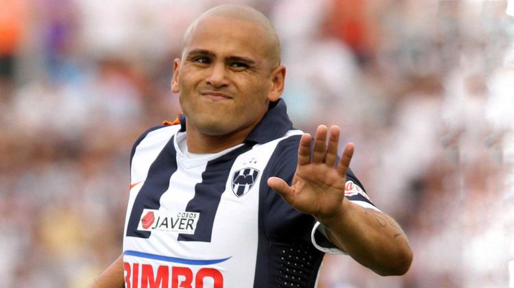 Humberto Suazo Confirmada la lesin de Humberto Suazo 100x100 fan100