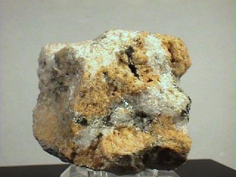 Humite HUMITE Magnesium Iron Silicate Fluoride Hydroxide