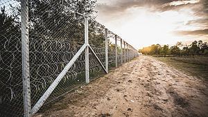 Hungarian border barrier httpsuploadwikimediaorgwikipediacommonsthu