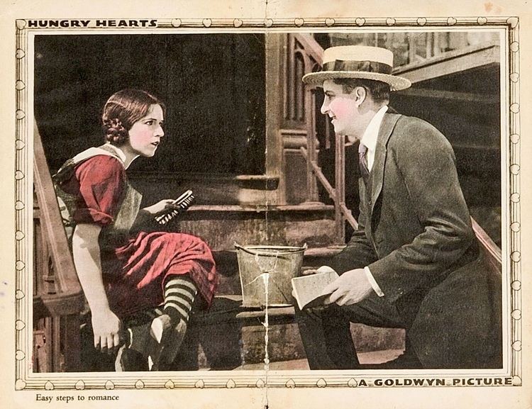 Hungry Hearts (1922 film) httpsuploadwikimediaorgwikipediacommons99