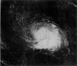 Hurricane Bonnie (1986) httpsuploadwikimediaorgwikipediacommonsthu
