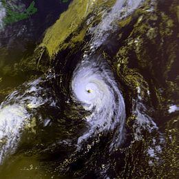 Hurricane Bonnie (1992) httpsuploadwikimediaorgwikipediacommonsthu
