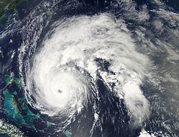 Hurricane Earl (2010) httpsuploadwikimediaorgwikipediacommonsthu