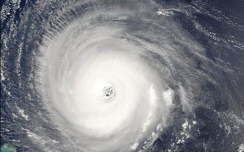 Hurricane Isaac (2012) Hurricane Isaac pres on emaze