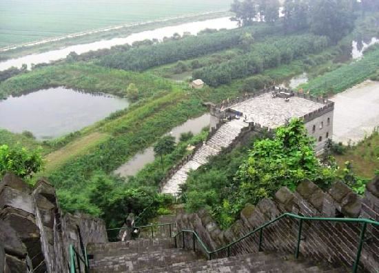 Hushan Great Wall Picture of Hushan Great Wall Kuandian County TripAdvisor