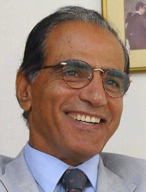 Hussain Najadi Arab Malaysian Banking Group founder Hussain Ahmad Najadi