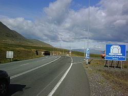 Hvalfjörður Tunnel httpsuploadwikimediaorgwikipediacommonsthu