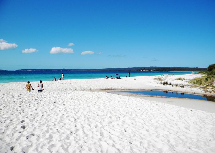 Hyams Beach, New South Wales httpsfarm8staticflickrcom70156398151523220