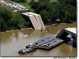 I-40 bridge disaster I40 bridge collapse Webbers Falls OK OKLAHOMAmy home