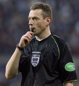 Iain Brines WorldRefereecom referee Iain Brines bio