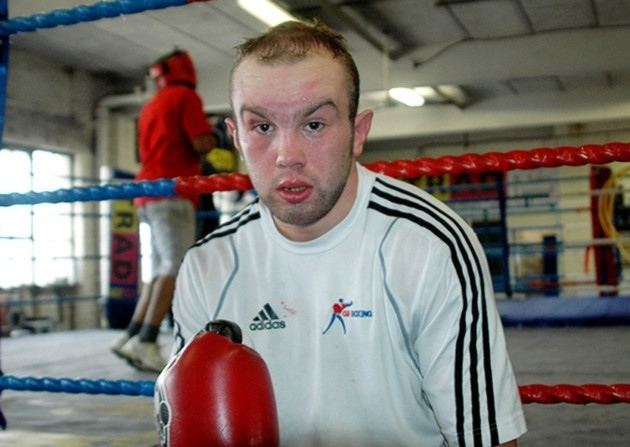 Iain Weaver Weaver set for his professional boxing debut Latest Newham Sport