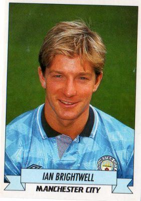 Ian Brightwell MANCHESTER CITY Ian Brightwell 125 PANINI Football 93