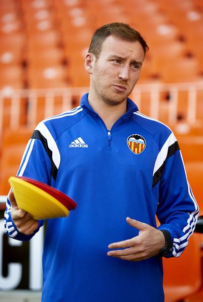 Ian Cathro Ian Cathro Photos Valencia CF v Club Atletico de Madrid