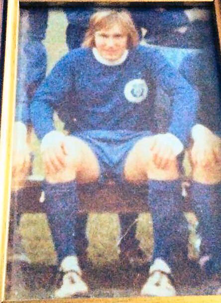 Ian Dickson (footballer) Montrose FC Online Ian Dickson World Record Holder