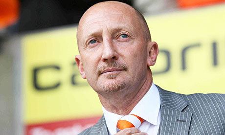 Ian Holloway Seasiders move to stop Ian Holloway walking out on